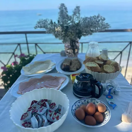 Dionysus View דירה *